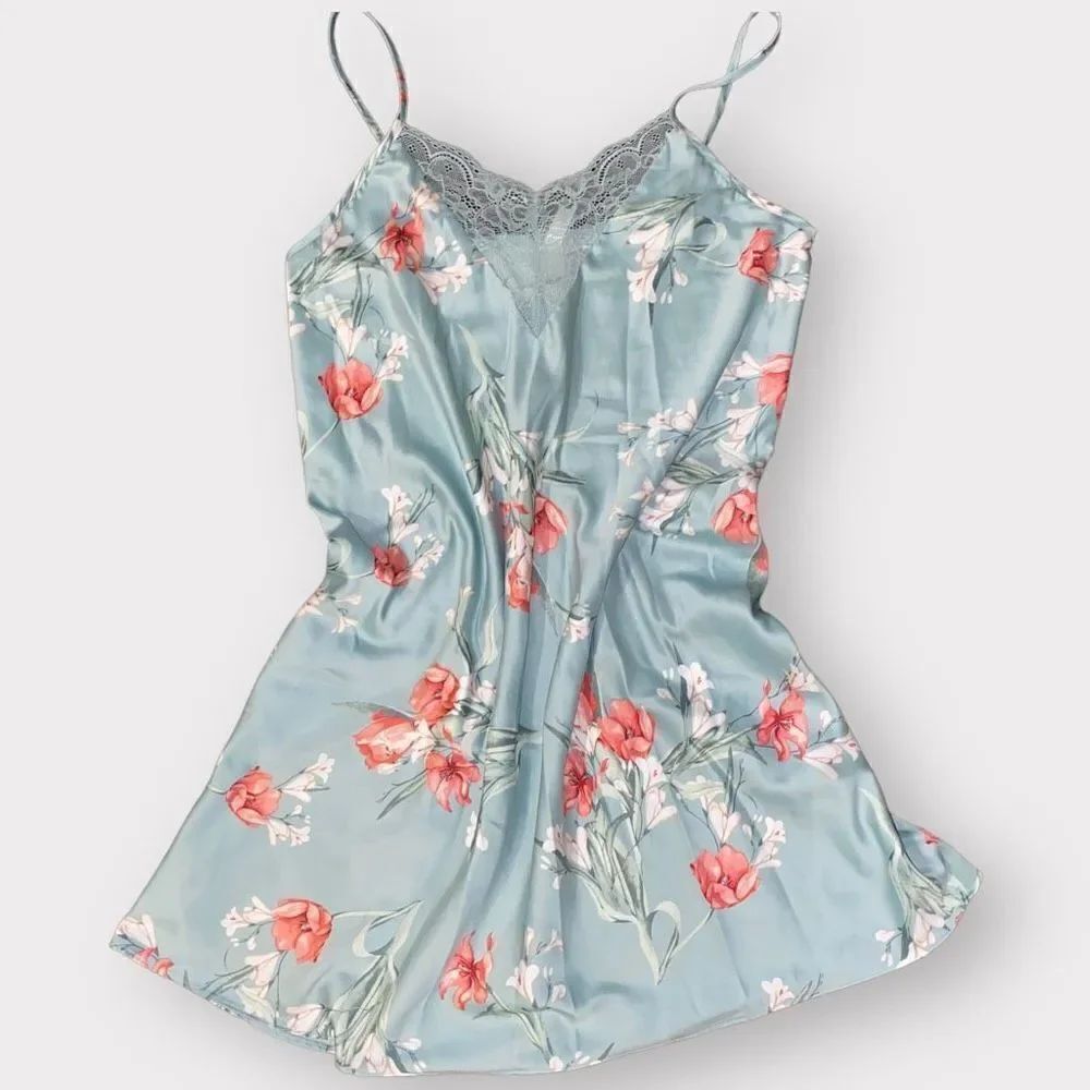 Flora Nikrooz Pastel Floral Slip